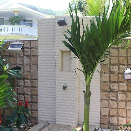 เช ออกัสติน เกสต์ เฮาส์ Apartment Baie Lazare  ภายนอก รูปภาพ