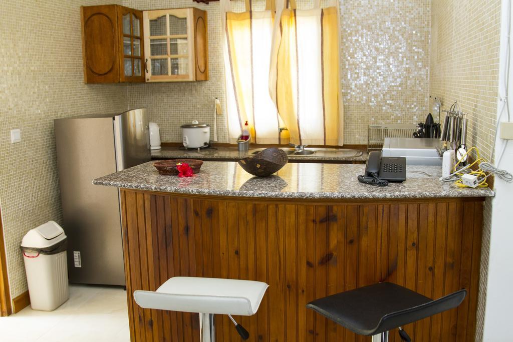 เช ออกัสติน เกสต์ เฮาส์ Apartment Baie Lazare  ภายนอก รูปภาพ